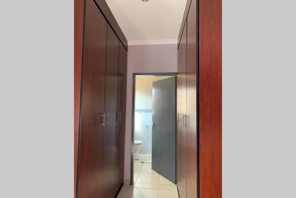 Rhino House With 3 Bedrooms Next To Pilanesberg And Sun City Mogwase 外观 照片