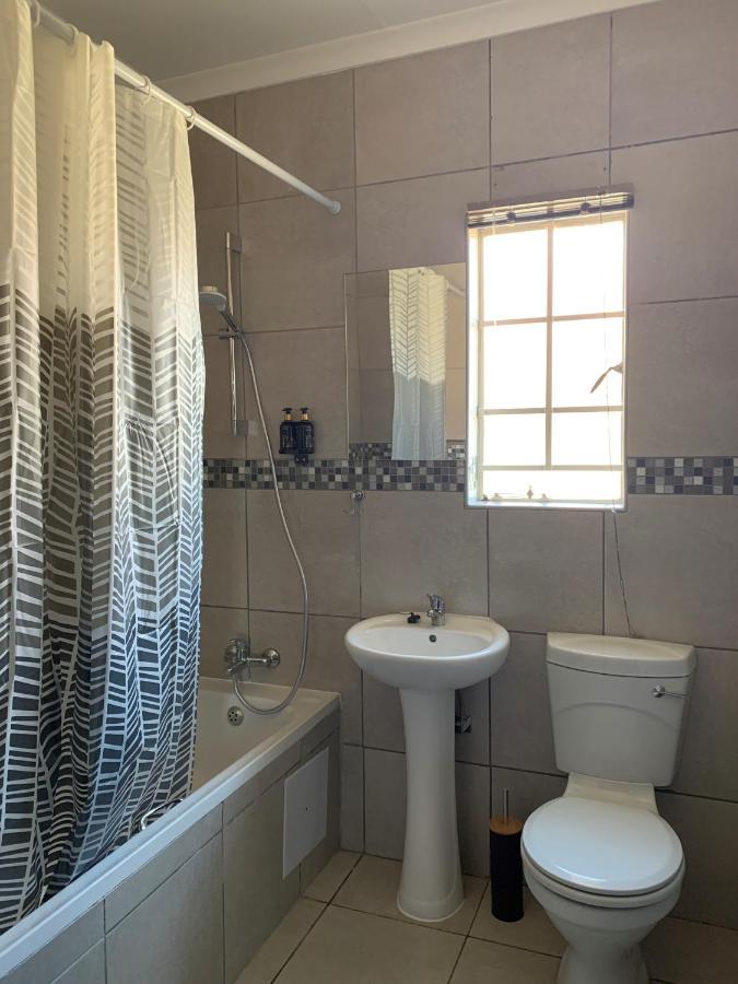 Rhino House With 3 Bedrooms Next To Pilanesberg And Sun City Mogwase 外观 照片