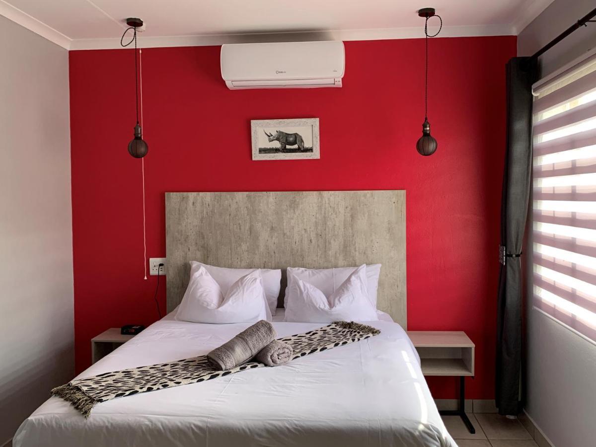 Rhino House With 3 Bedrooms Next To Pilanesberg And Sun City Mogwase 外观 照片